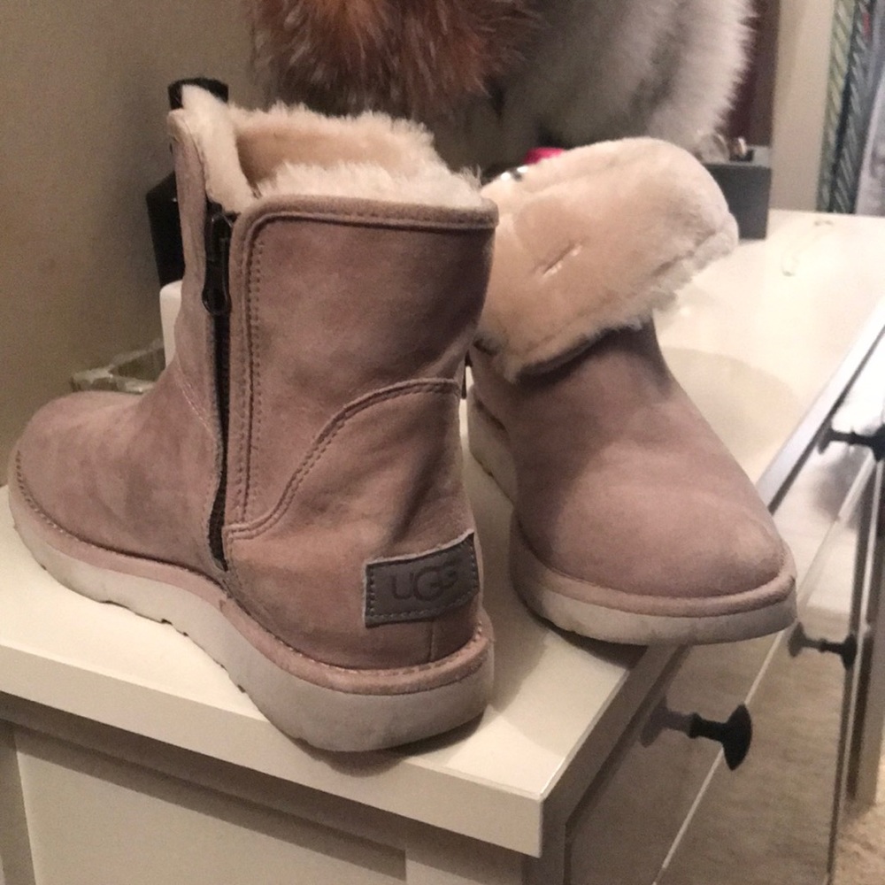 Lavender Gray Ugg Boot